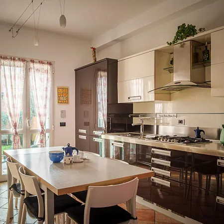 公寓 Accomodo Mit39 Trivano San Siro 米兰