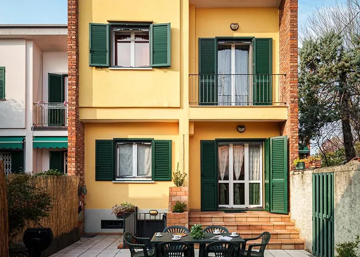 Accomodo - Mit39 Trivano San Siro Apartament Mediolan